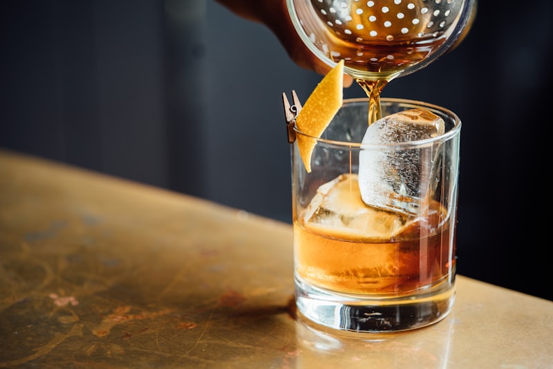 Bars cachés à Paris — speakeasy et adresses secrètes